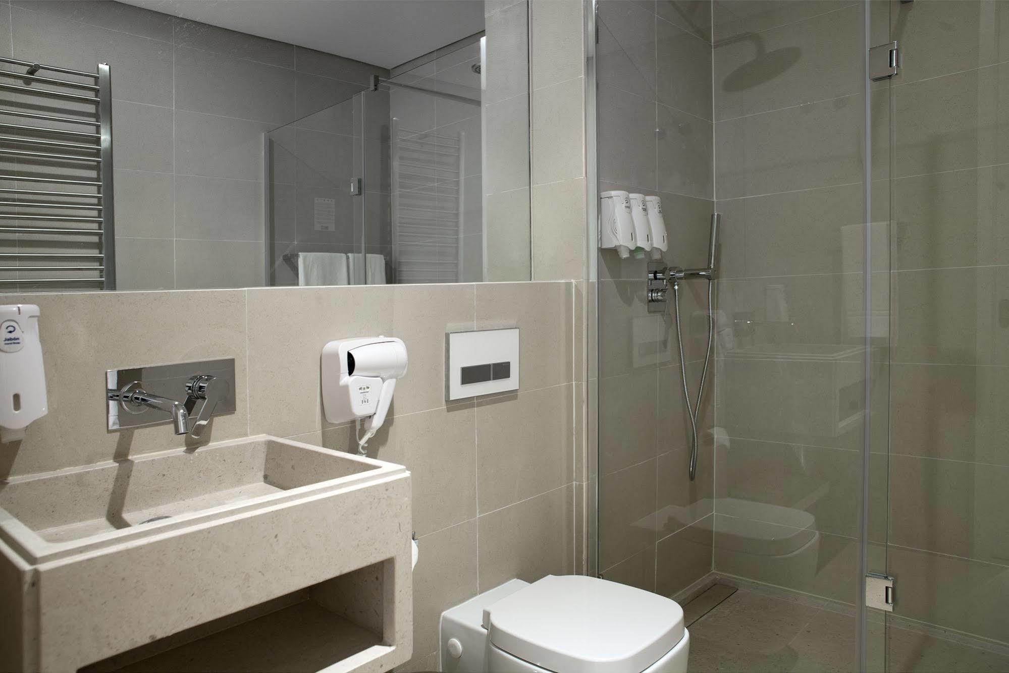 Lisbon Serviced Apartments - Baixa Luaran gambar